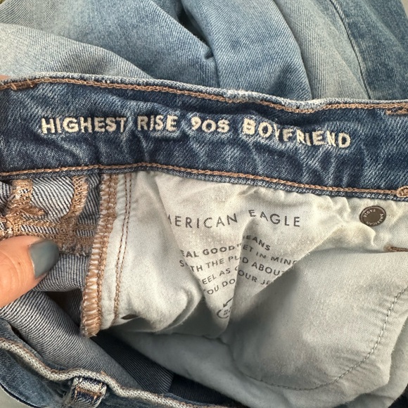 American Eagle women’s highest rise boyfriend jeans size 4 long - Picture 5 of 6